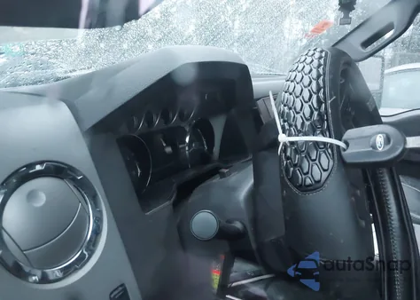 2011 Ford F-250 Lariat z USA, uszkodzony, nr VIN 1FT7W2BT9BEC20842